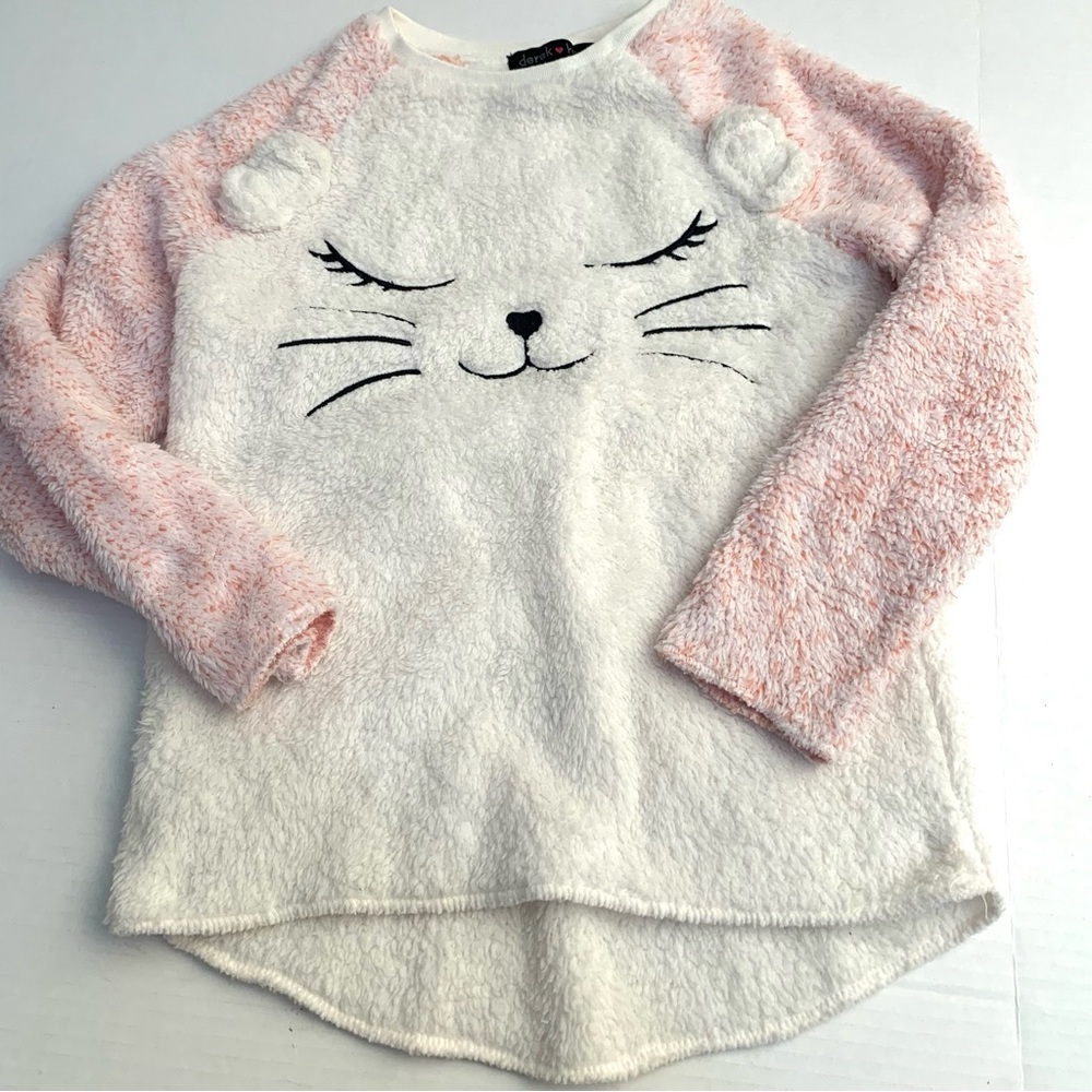 DEREK HEART Pink and White Cat Top